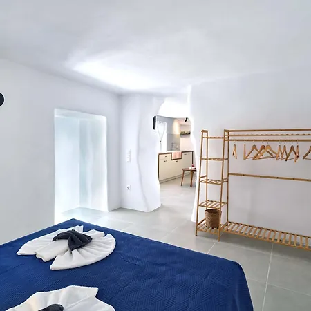 Holiday home Lefkes Blissful *