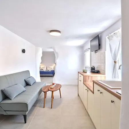 Lefkes Blissful * Lefkes (Paros)